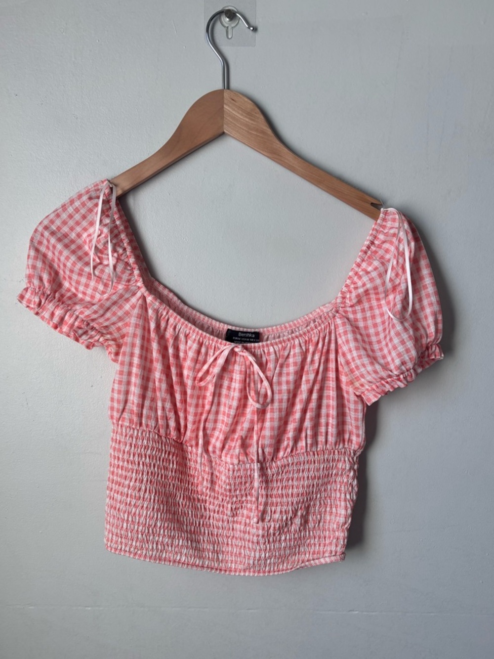 Bershka Women's Size Medium Pink Gingham Smocked Crop Top Summer Peasant Vibe